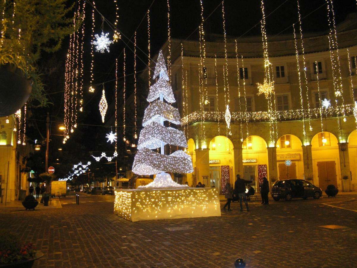 Le Stanze Di Ginevra - Via Tescione Hotel Caserta Exterior photo